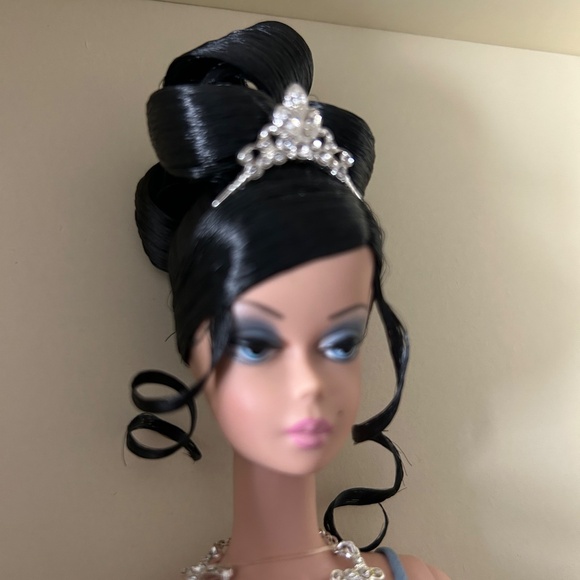 Silkstone Barbie The Soiree BFMC Gold Label - Picture 4 of 8